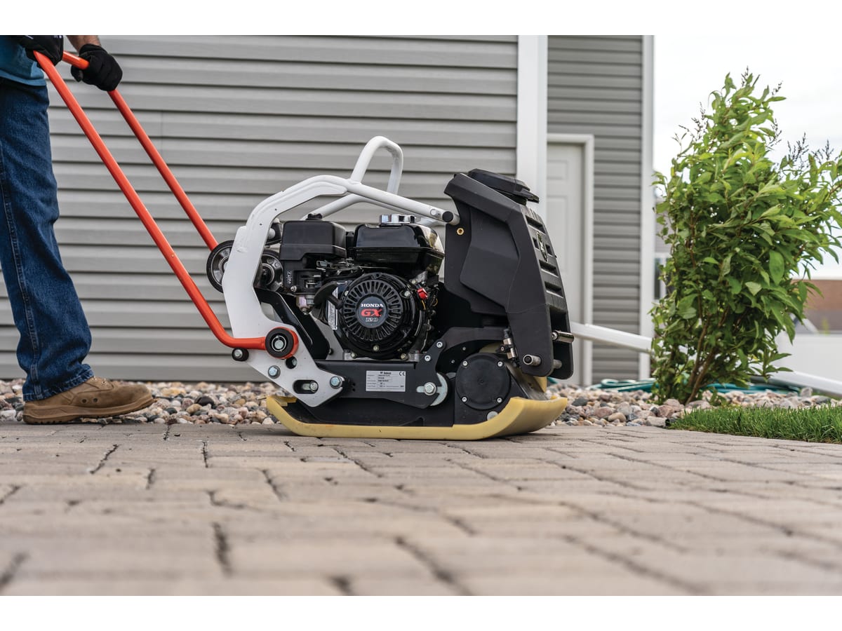 Bob Cat FP15.40 Forward Plate Compactor