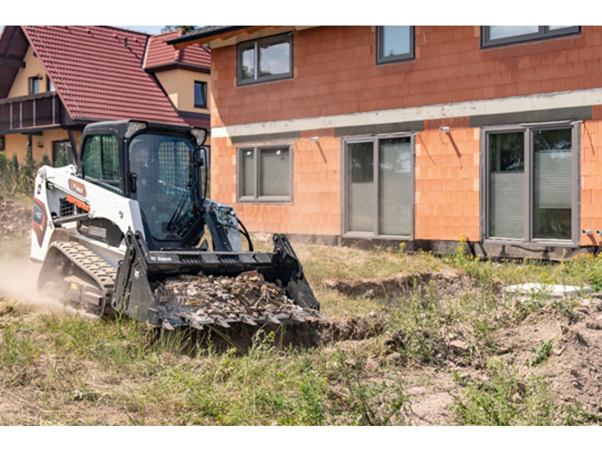 Bob Cat T450 Compact Track Loader