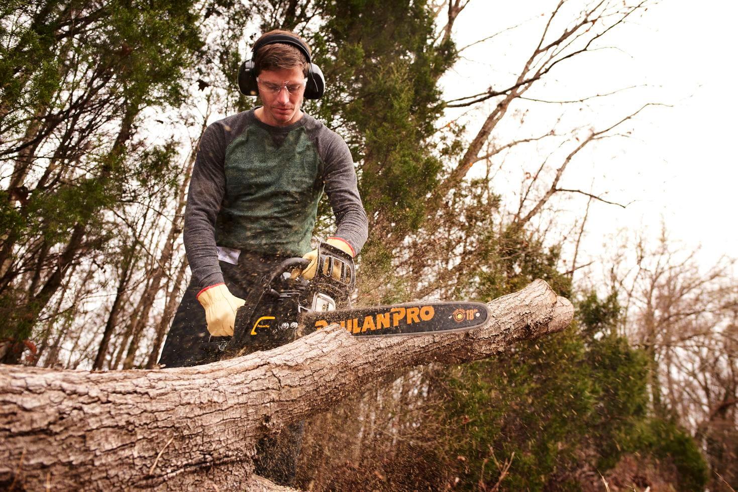 Poulan Pro Chainsaw PR4218