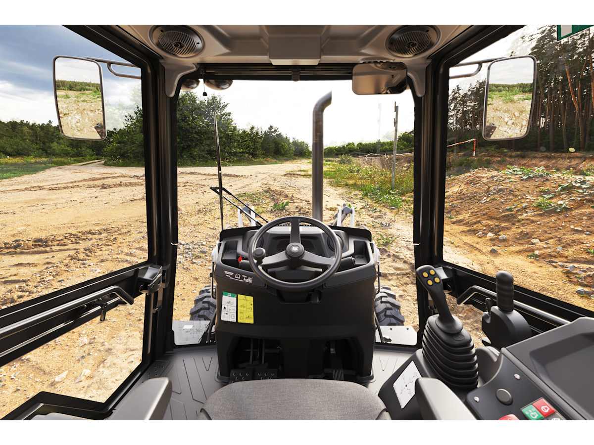 Bob Cat B760 Backhoe Loader