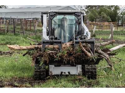 Bob Cat T66 Compact Track Loader