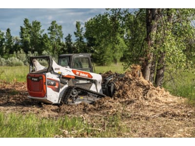 Bob Cat T76 Compact Track Loader