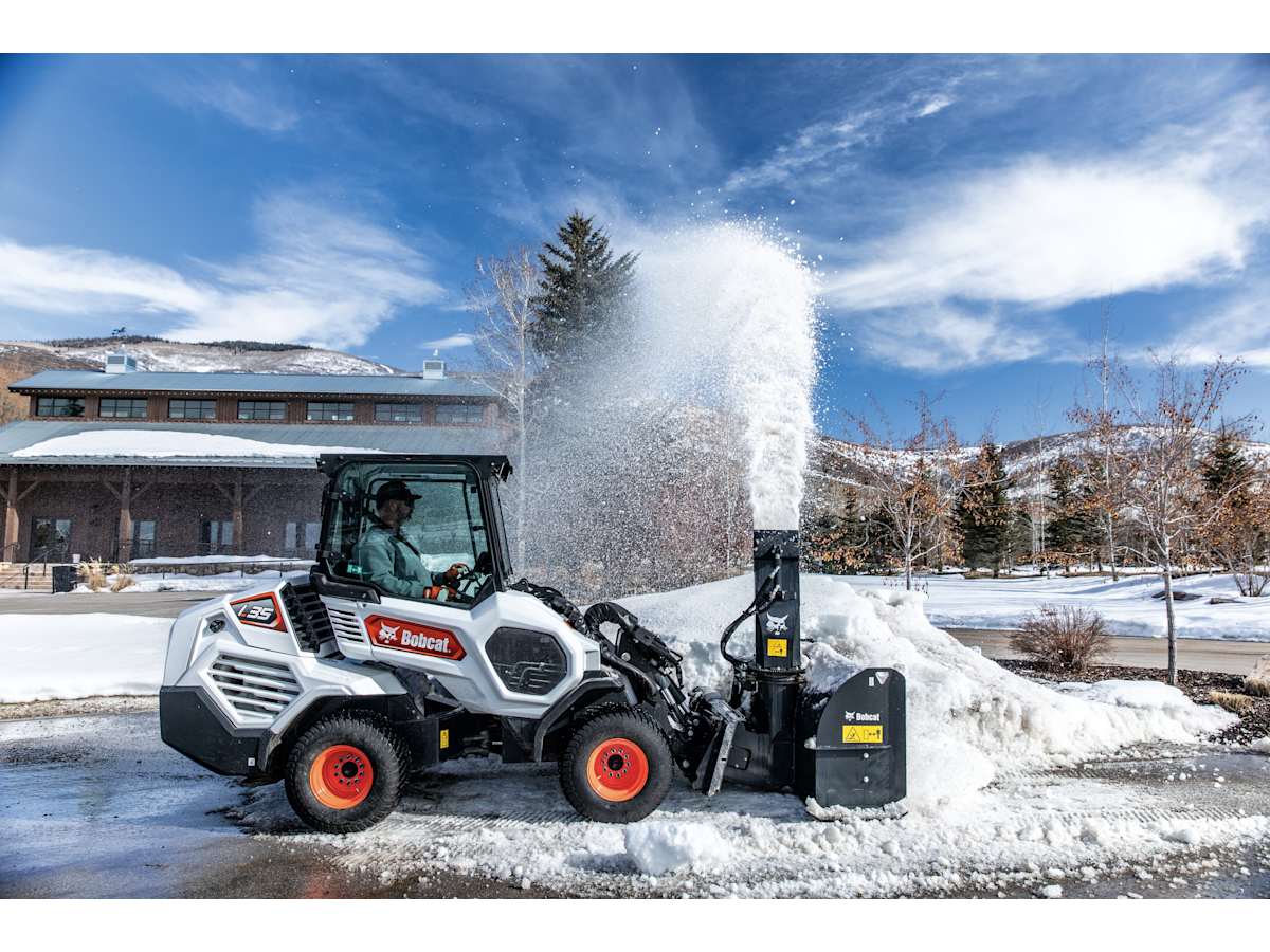 Bob Cat L35 Small Articulated Loader